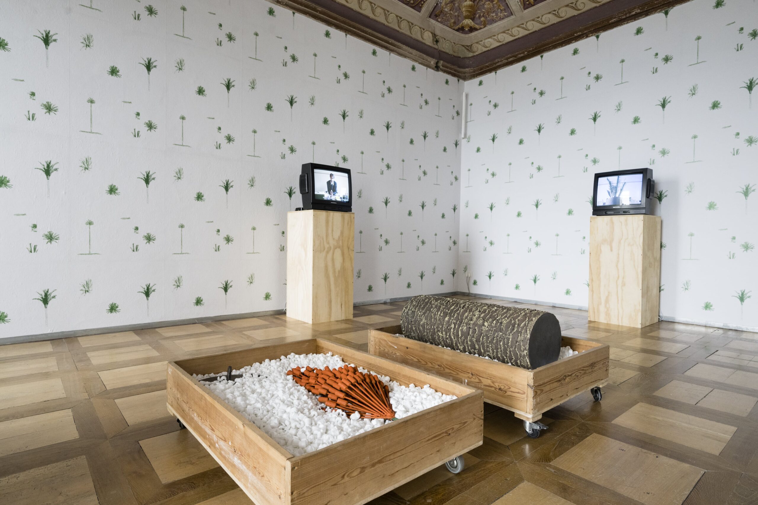 Landslides, Parallel Visions, Katja Novitskova / Palazzo Re Rebaudengo, Guarene